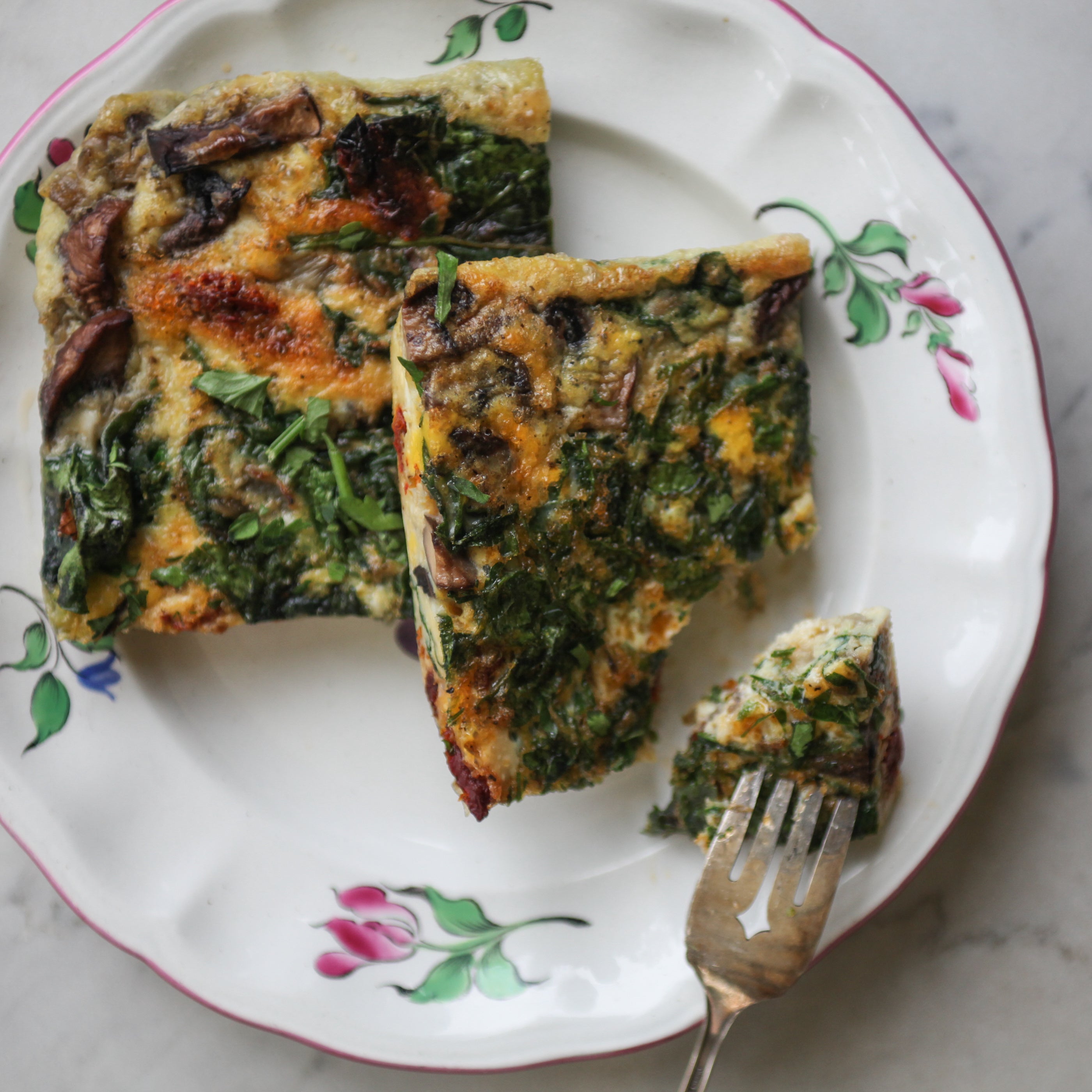Egg Frittata w/Mushroom, Sun-Dried Tomato, Basil & Feta Cheese
