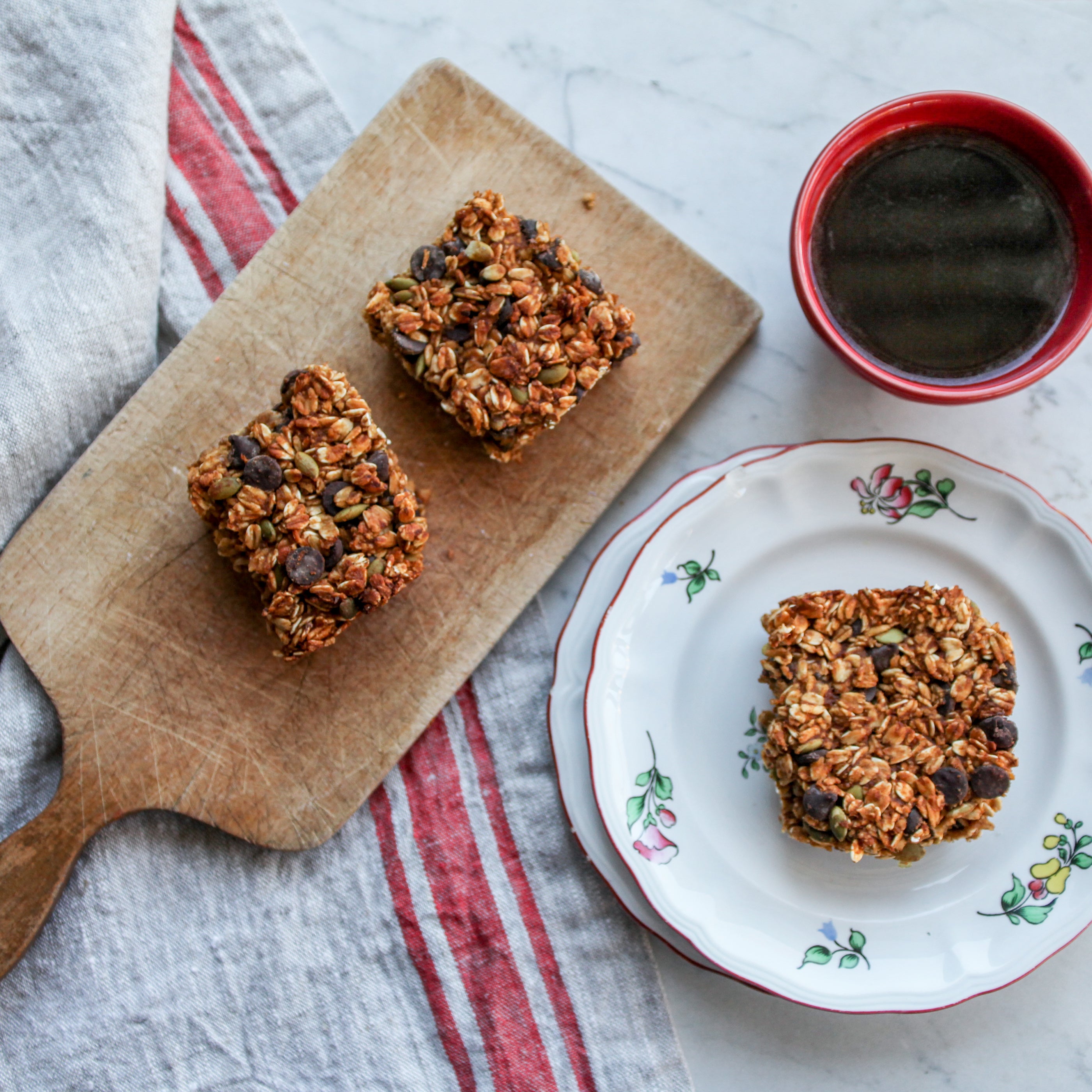 Strawberry Oat Bars w/Coconut, Dates, Nuts & Seeds