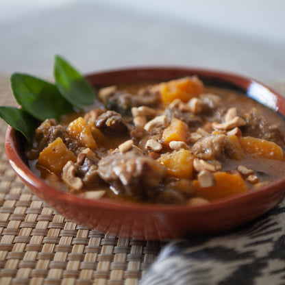 Massaman Beef, Cauliflower &amp; Green Bean Curry w/Cashews