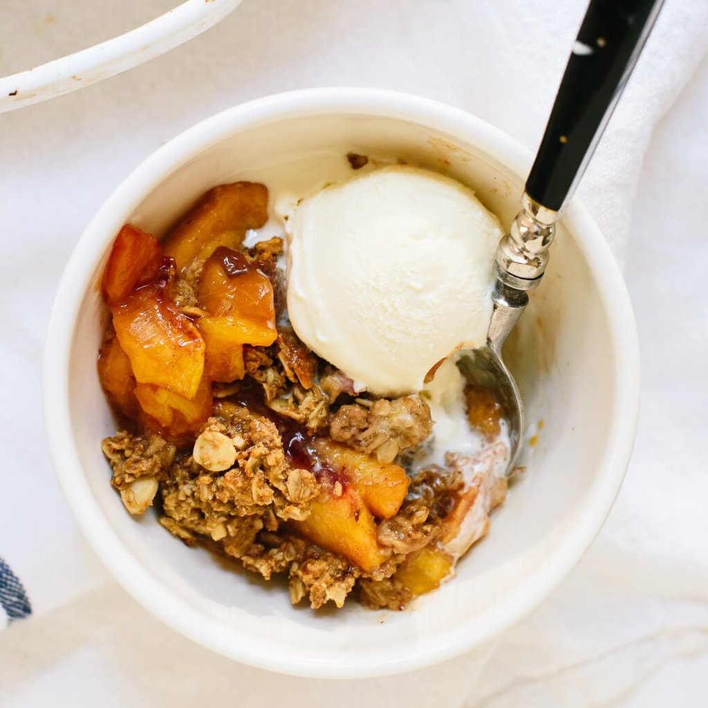 Frozen - Peach, Cherry &amp; Blueberry Crumble - Bake-at-Home